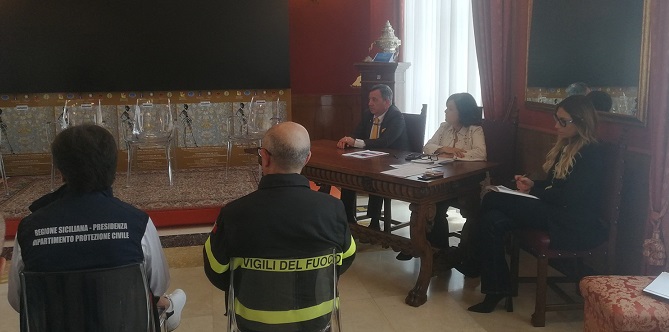 Attività antincendio boschivo per la stagione estiva 2023. Incontro presso la Prefettura di Enna