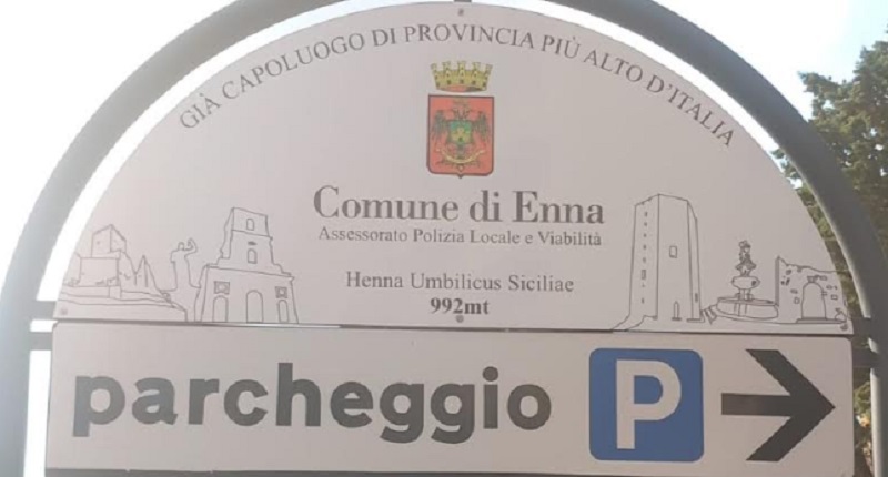 Il Comune di Enna abdica e si definisce “già capoluogo di provincia”