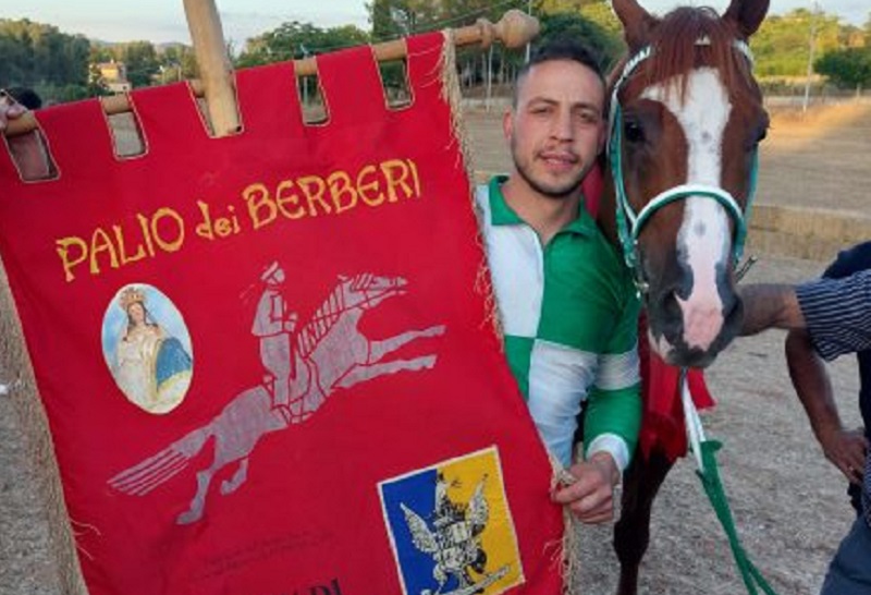 Veleni al Palio, interrogazione al sindaco, “non risponde, serve regolamento”