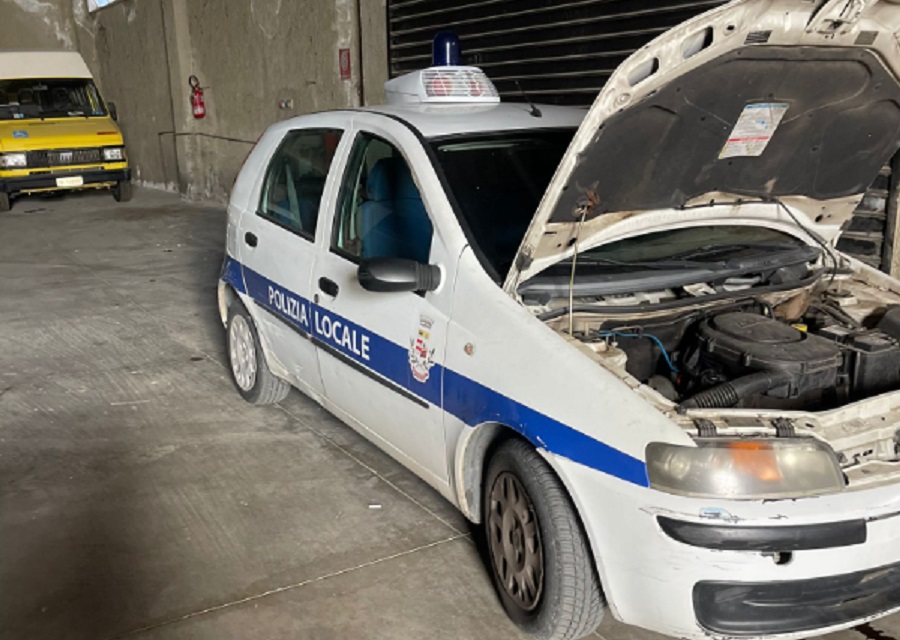 Auto fuori uso, la Polizia municipale rimane a piedi a Valguarnera