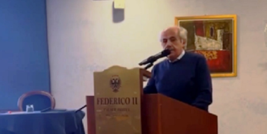 Autonomisti a Enna, Lombardo, “basta mancette per sagre da paese”