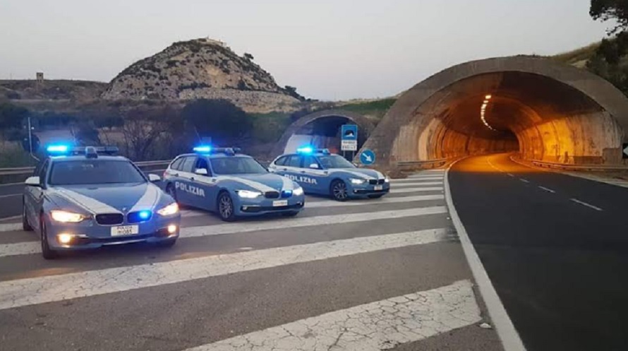 Conducenti ubriachi e drogati, 3 denunce della polizia