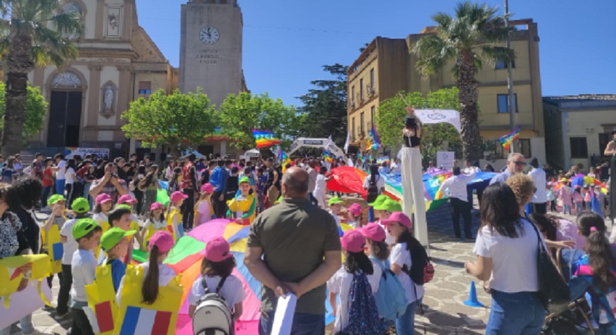 Festival degli aquiloni, spettacolo di colori a Calascibetta