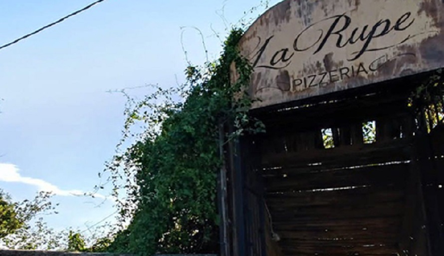 Ristorante chiuso per lavori al Castello, sindaco, “garantiremo accesso”