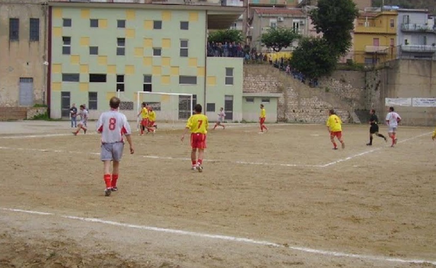 Festa del calcio a Valguarnera con le vecchie glorie