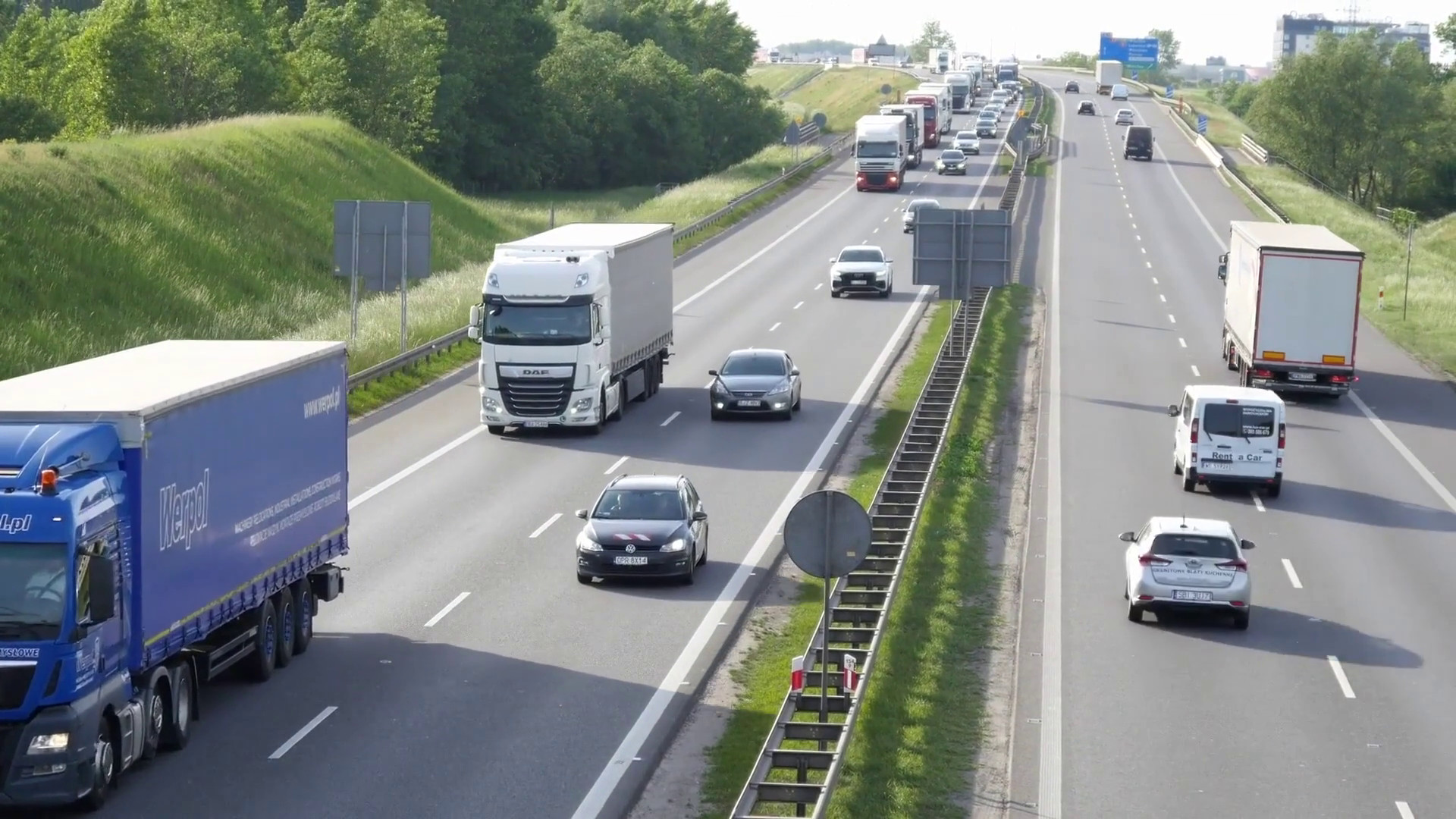 Lavoro, trovare nuovi camionisti è sempre più difficile