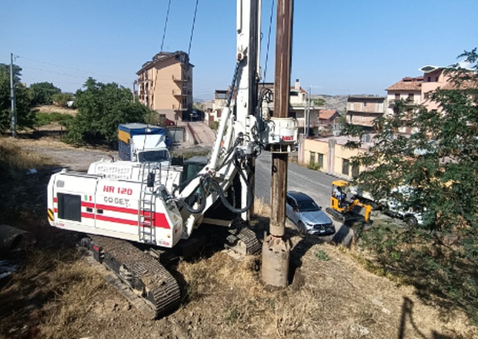 Trivelle a Troina per nuove fonti idriche, a Barrafranca e Nissoria niente acqua