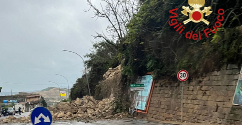 Maltempo, frane e smottamenti al Dittaino, Leonforte ed Enna (FOTO VIDEO)