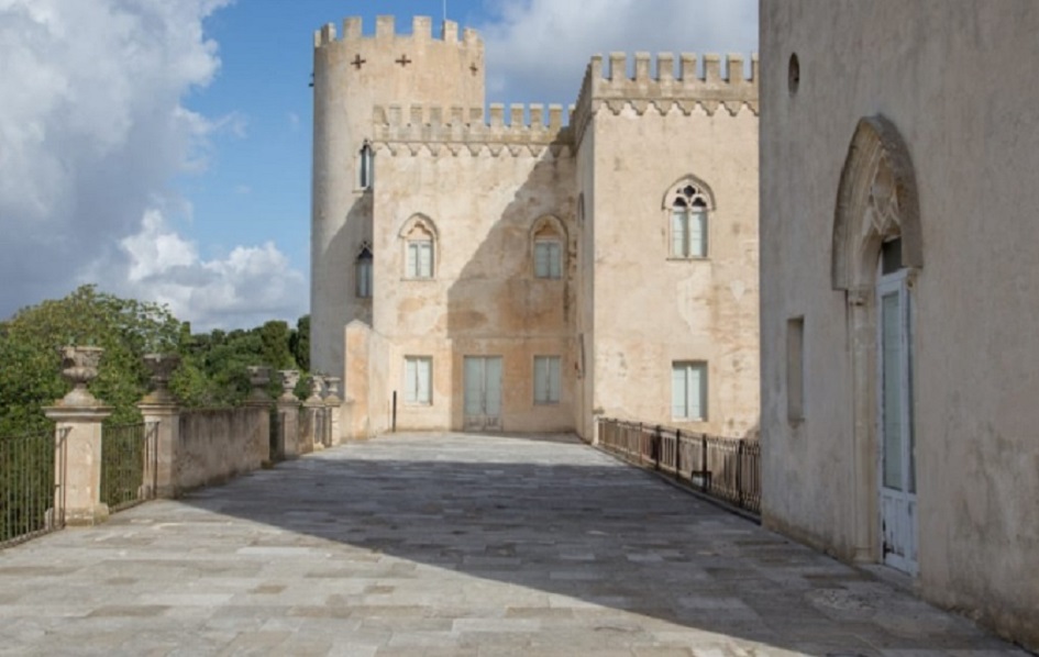 Il Castello di Montalbano al centro di uno scontro politico