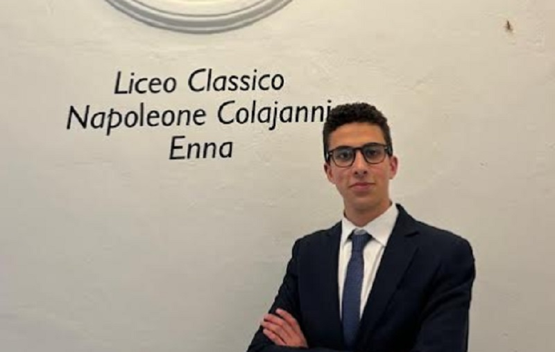 Polo liceale, FdI, “scelta ingiusta ma gli studenti sono diminuiti”