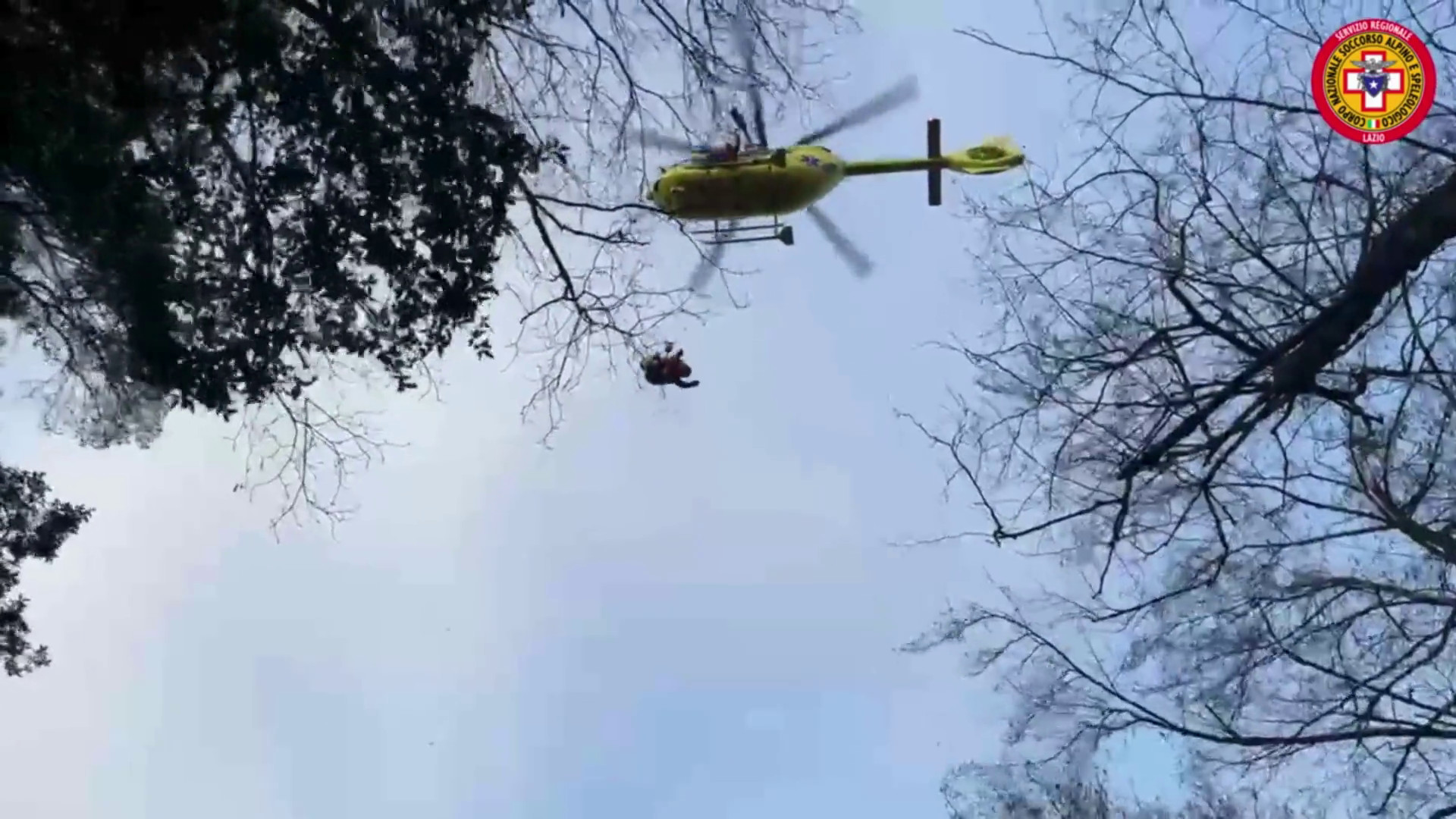 Viterbo, soccorsa in elicottero escursionista alla Mola di Corviano