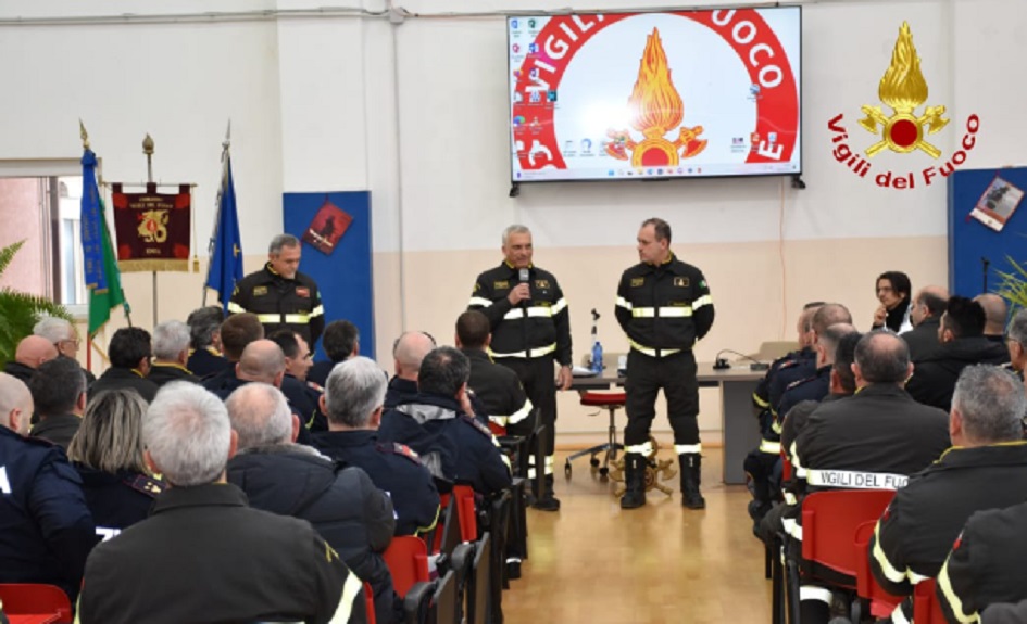 Incidenti con auto elettriche, corso con Vigili del fuoco e Polizia